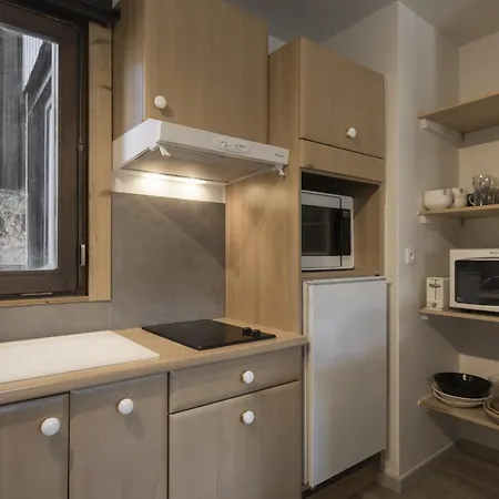 Le Castel Des Roches - Sejour & Apartment *