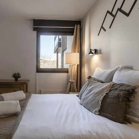 Apartment Le Castel Des Roches - Sejour & *