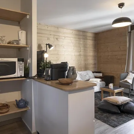 Le Castel Des Roches - Sejour & Apartment Saint-Gervais-les-Bains